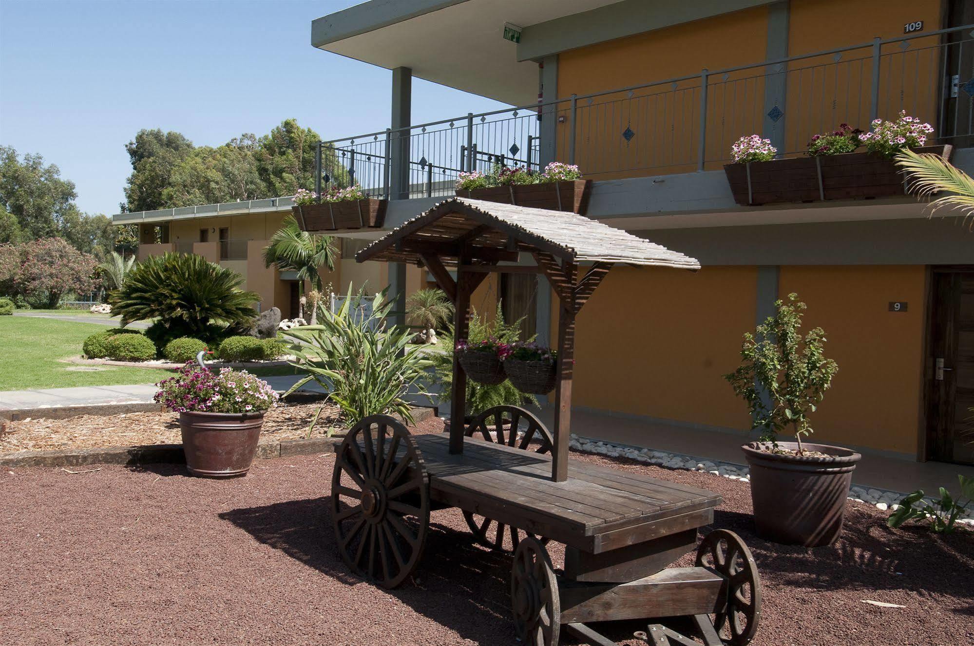 Nof Ginosar Kibbutz Hotel Exteriér fotografie